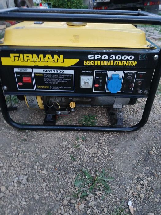 Бензиновий генератор Firman SPG 3000