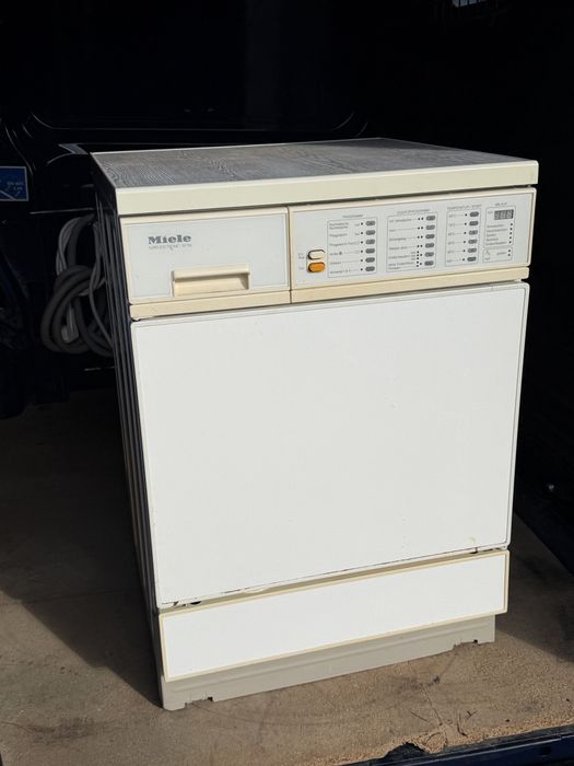 Pralka Miele W736