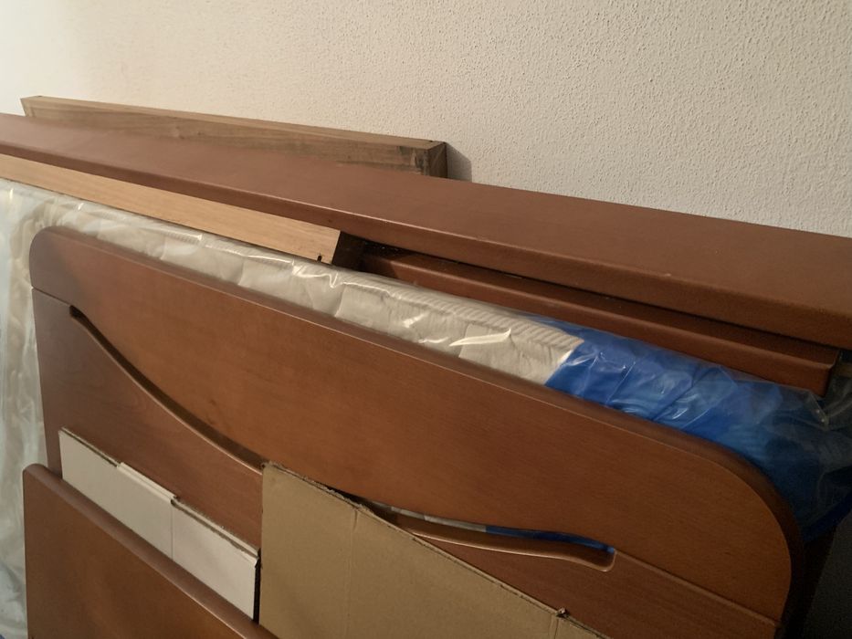 Cama de solteiro cerejeira clara