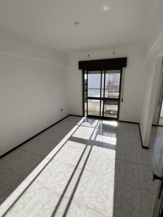 Aluguer de apartamento no centro do Entroncamento