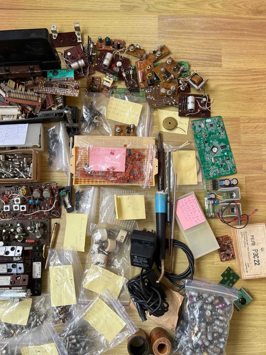 Радіодеталі СРСР Радиодетали Микросхемы лампы СССР радиодетали