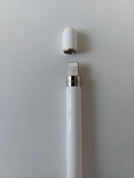 Apple pencil 1 (олівець Apple) з чохлом
