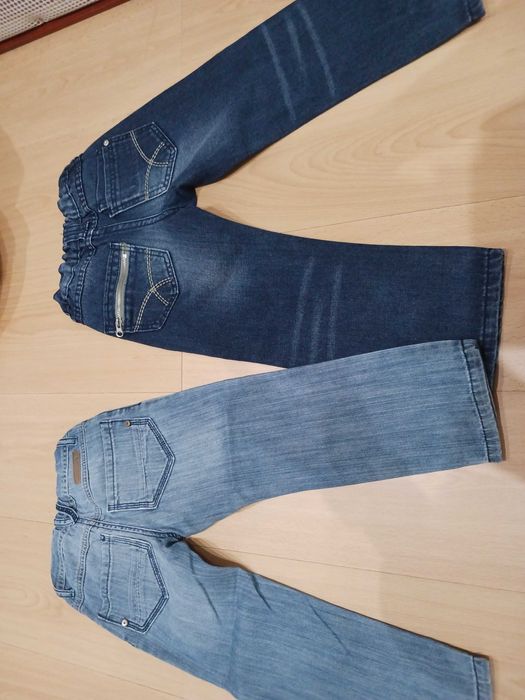 Conjunto de  4 calças para criança - 2/3 anos