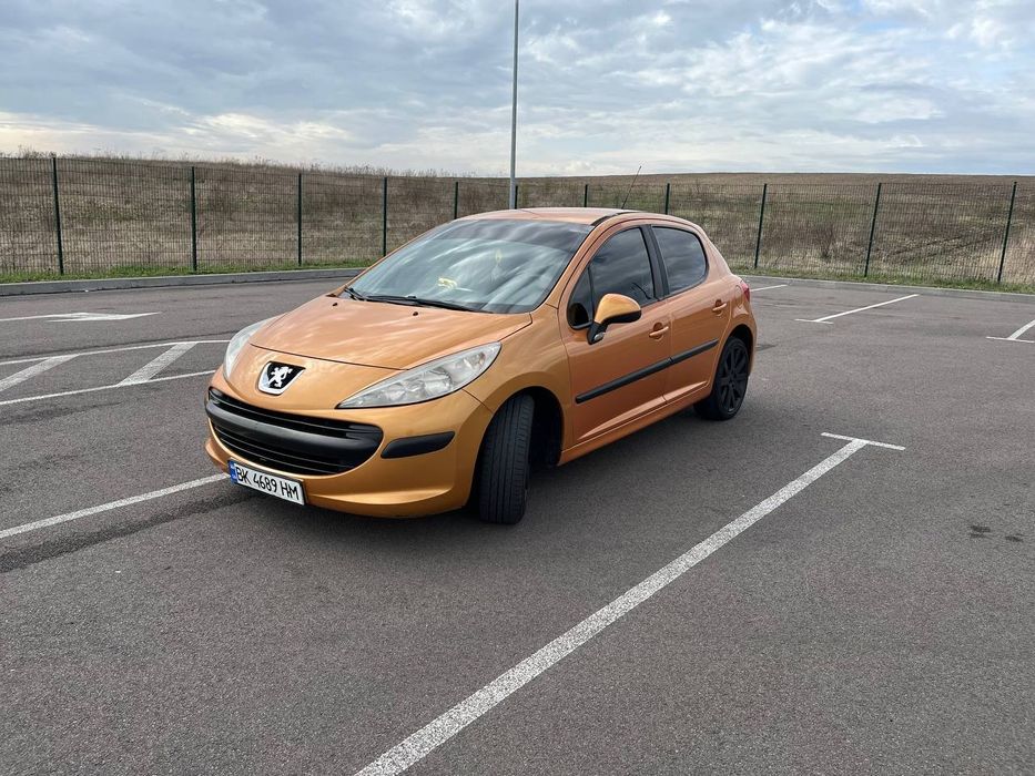 Продам  Peugeot  207