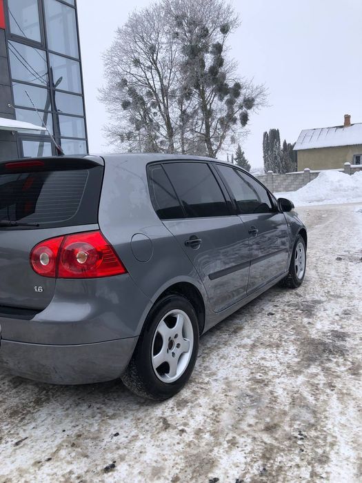 Продам гольфік 5