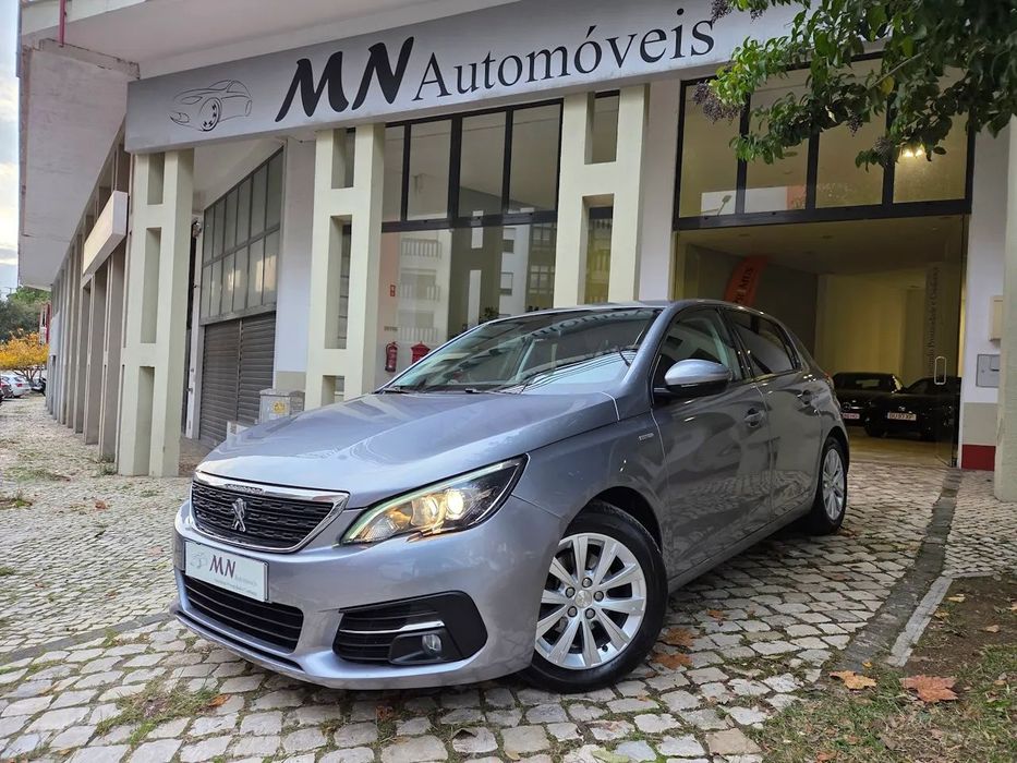 Peugeot 308 PureTech 130 GPF EAT8 Stop & Start Tech Edition