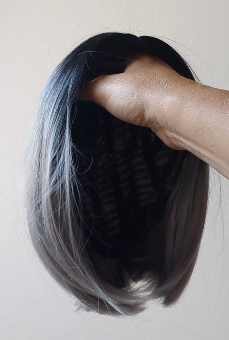 Peruka siwa bob ombre