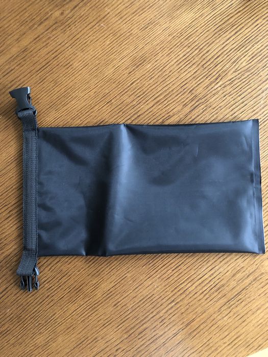 Wodoodporna torba mała na tefefon dokumenty poj.1,5 l kajak plaża