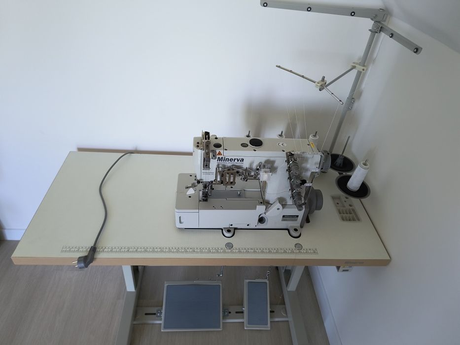 Randerka Minerwa M571DJ, maszyna do szycia