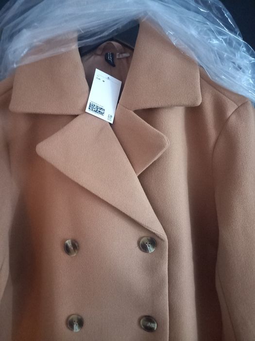 Жакет, полупальто Mango  новое. Разм.М - Л ( оверсайз) Описание ниже.