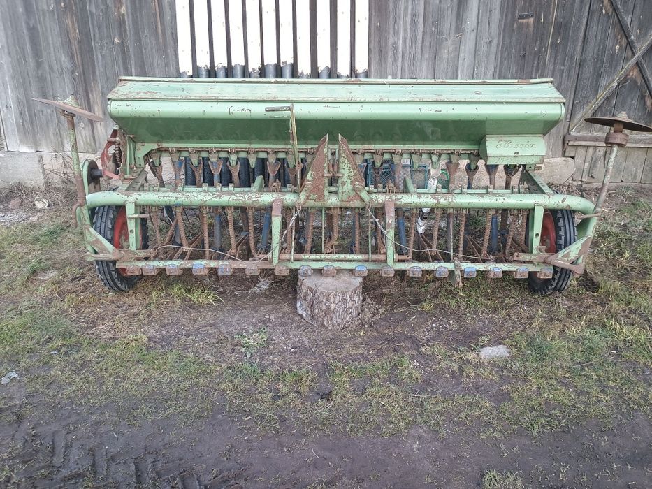 Siewnik Hassia 2,5 m