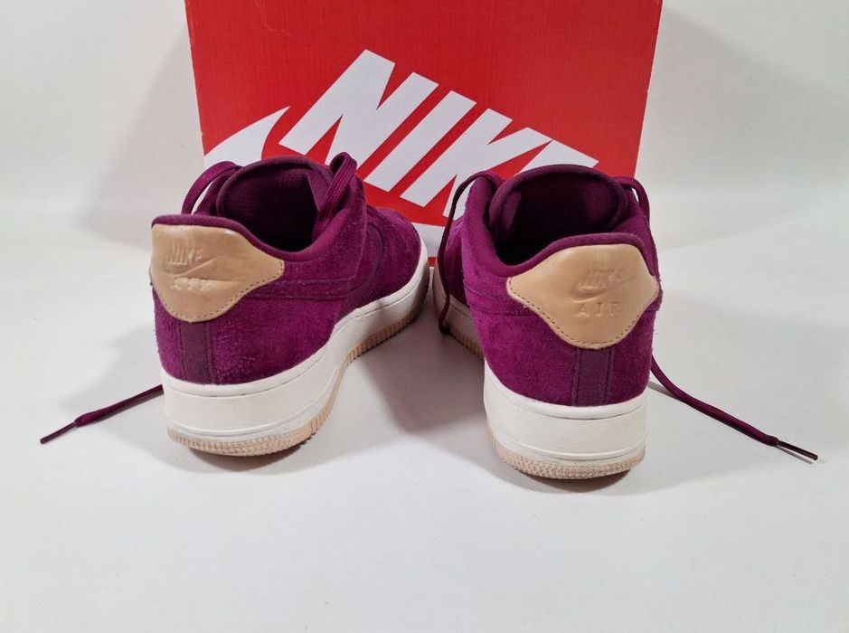 Кросівки Nike Air Force 1 07 Premium (р. 41-41,5 / 26,5 см) Оригінал Nike Blazer Mid SB cortez