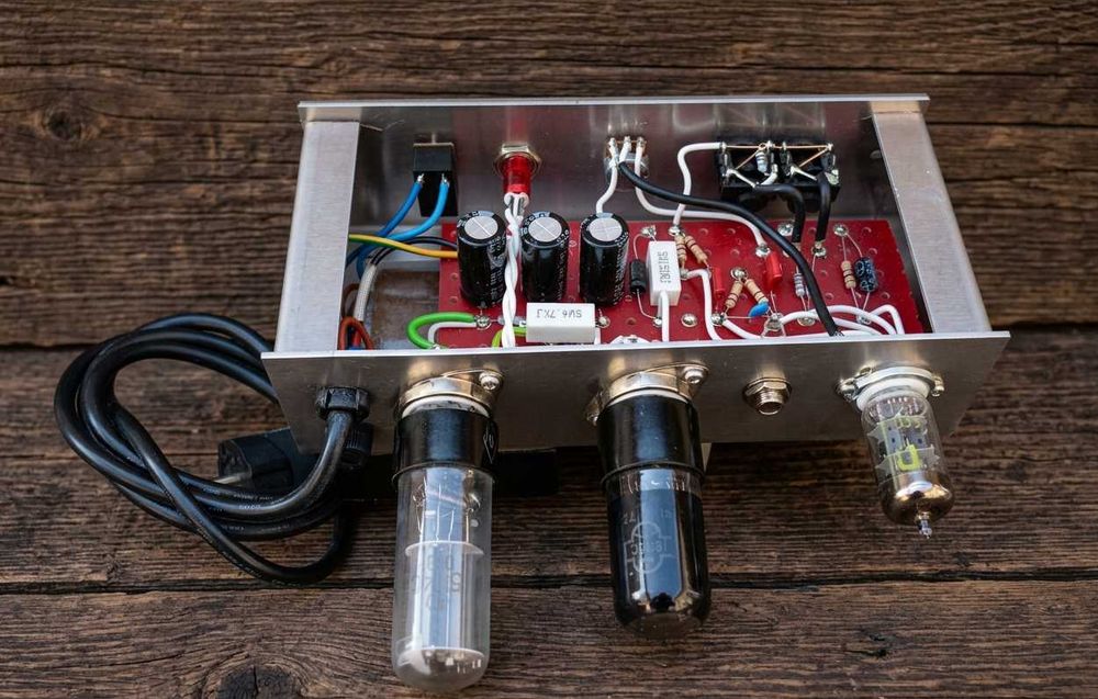 Maddog Amps - 5F1 Combo - 2x10 Jensen