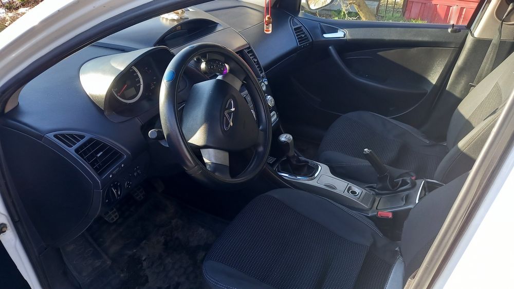 Автомобіль Чері М11