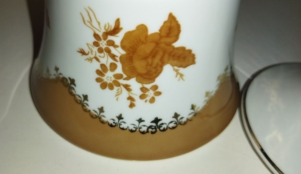 Ćmielów fason Margaret cukiernica bombonierka