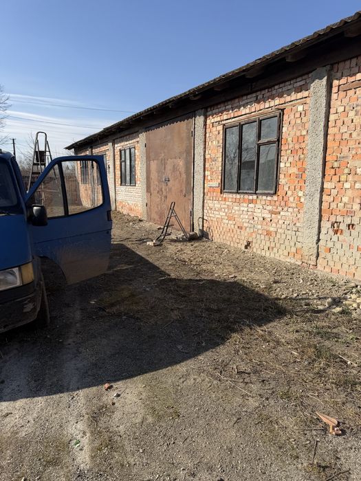 Оренда гаража центер міста вул Шухевича
