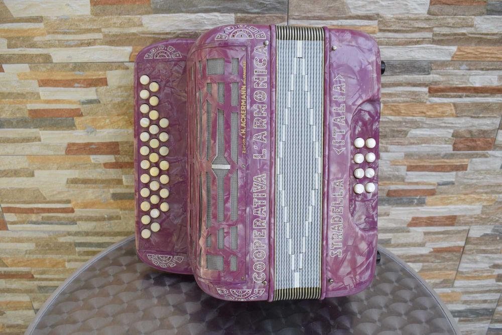 Concertina Cooperativa L.Armonica Stradella Italia 3 Voz .La Re Sol