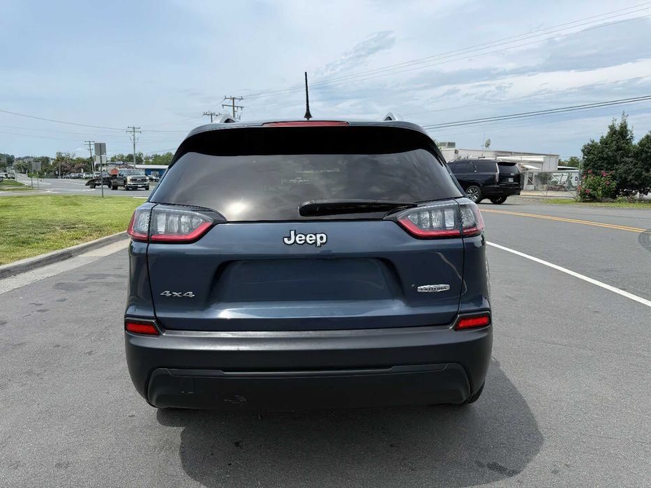 Jeep Cherokee 2021