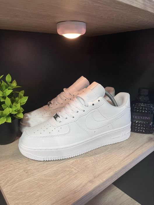 Nike air force 1 biale