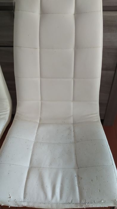 50 euros as 4 cadeiras de sala conforama