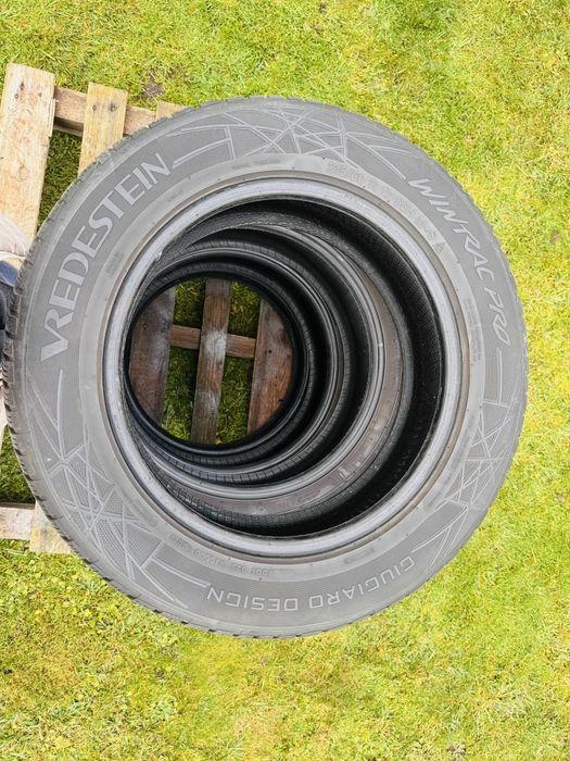 Sprzedam opony zimowe 17