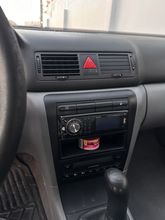 Skoda Octávia 110cv