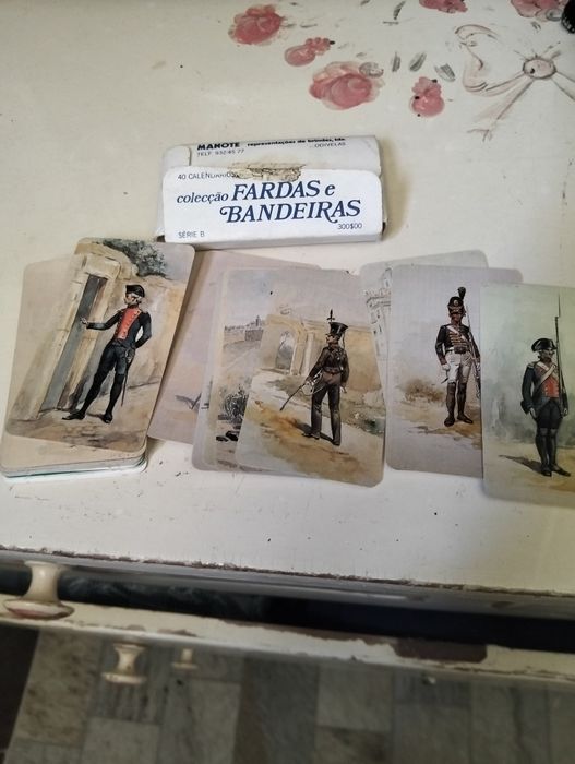 calendários de fardas