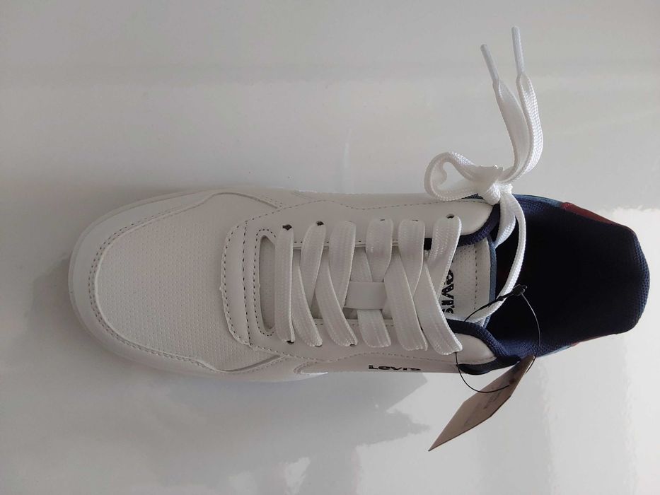 Sapatilhas Brancas Levi's