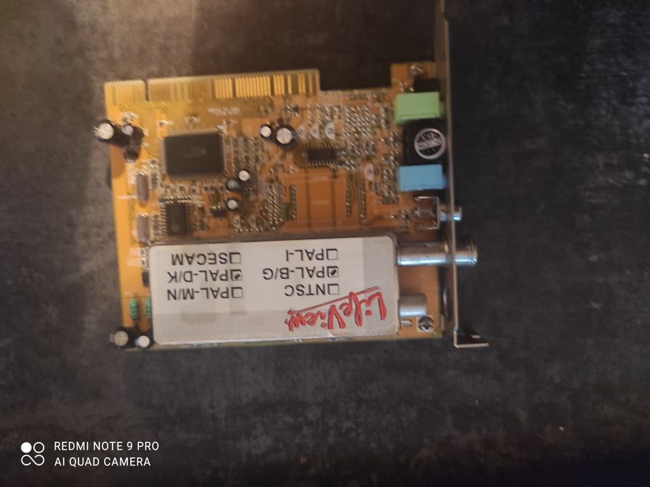 ТВ-тюнер Leadtek WinFast PCI
