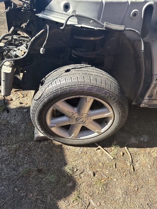 Диски R18 Nissan Myrano z35 2006