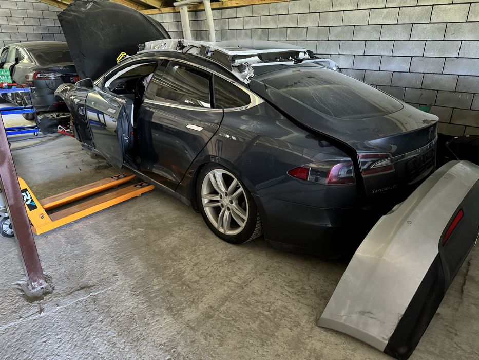 Tesla Model S MS Бампер Капот Крило Фара Телевізор Підсилювач Радіатори Захист Підкрилок весь комплект РОЗБОРКА / ЗАПЧАСТИНИ