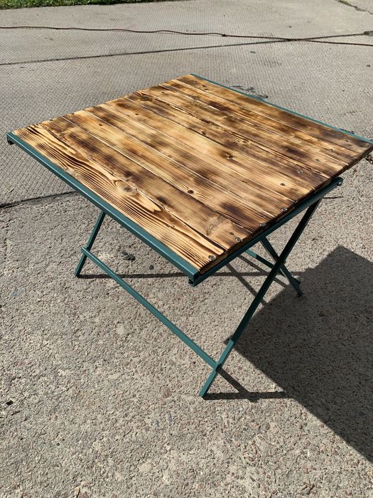 Розкладний столик 70*70 см
