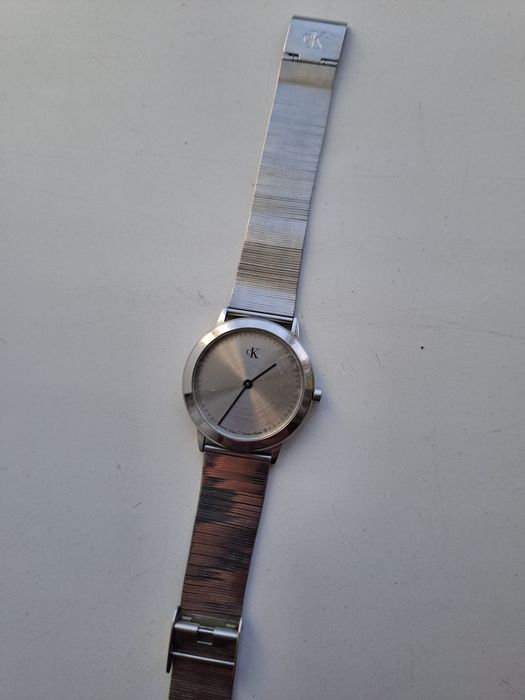 Продам часы Calvin Klein (унисекс)