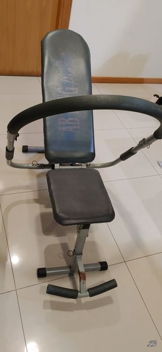 Abdominal exercise machine64862721690114123