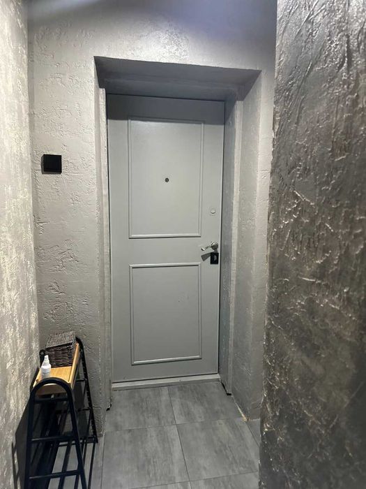 Здається в оренду 1-к квартира на вул. Тичини