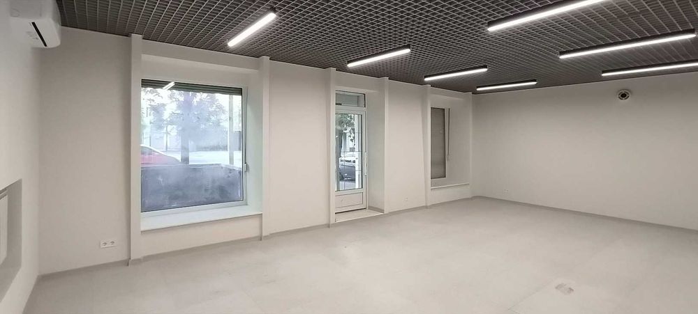 У продажу комерційне приміщення на вул. Успенська - Вид 2