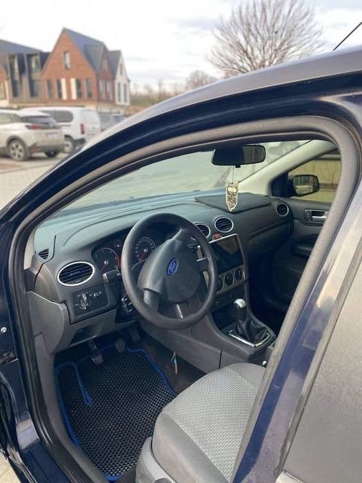Ford focus 2 .2005