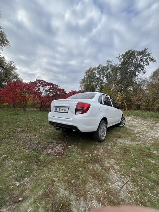 Продам Ладу Granta 2013року