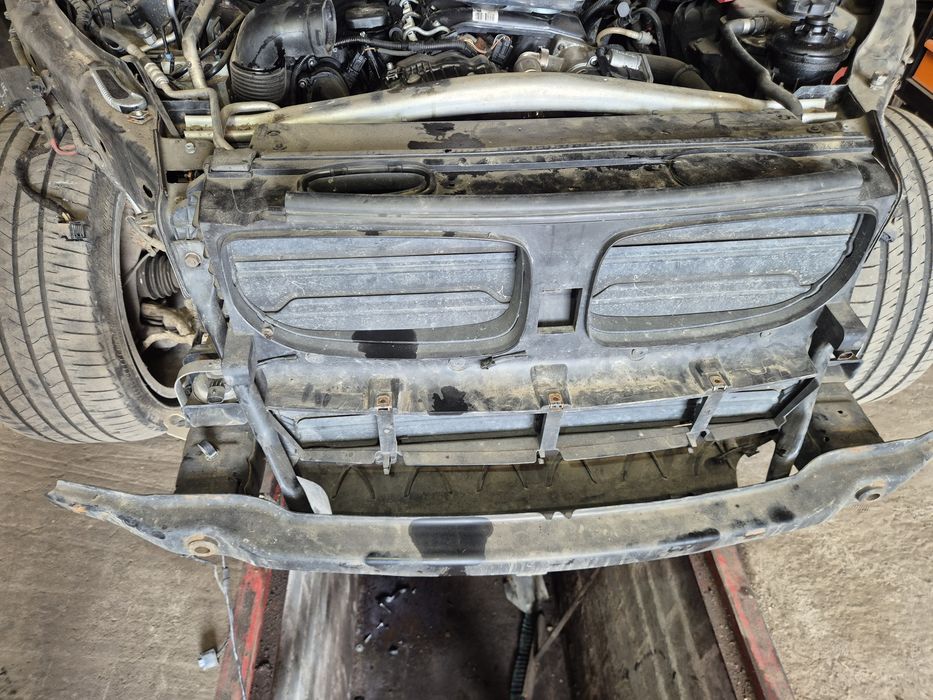 Pas przedni bmw x5 e70 3.0d