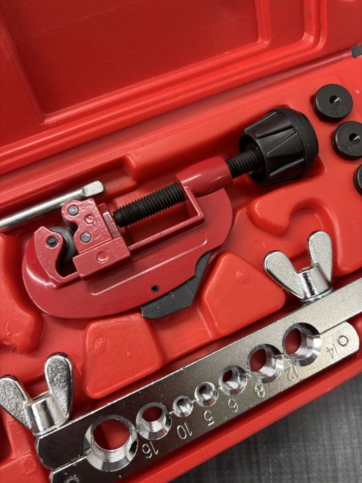 Набір для розвальцювання гальмівних трубок 5-16 мм  FT3061 Falon-Tech