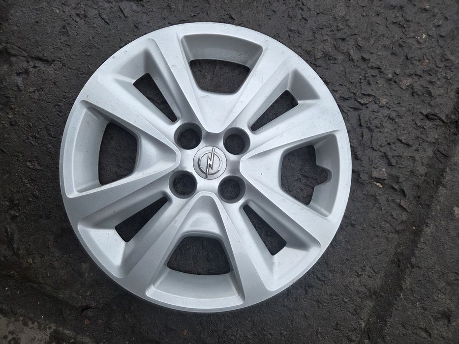Оригінальні ковпаки r15, Opel.
