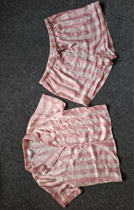 Пижама атлас разм.М