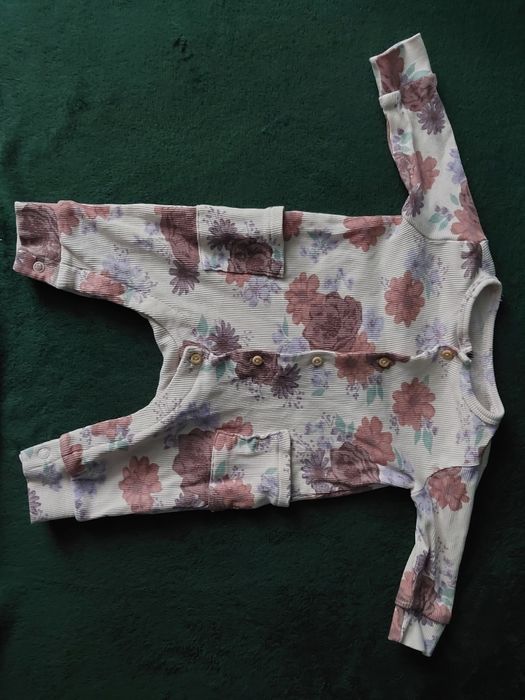 Rampers / pajacyk dla dziewczynki H&M rozmiar 56