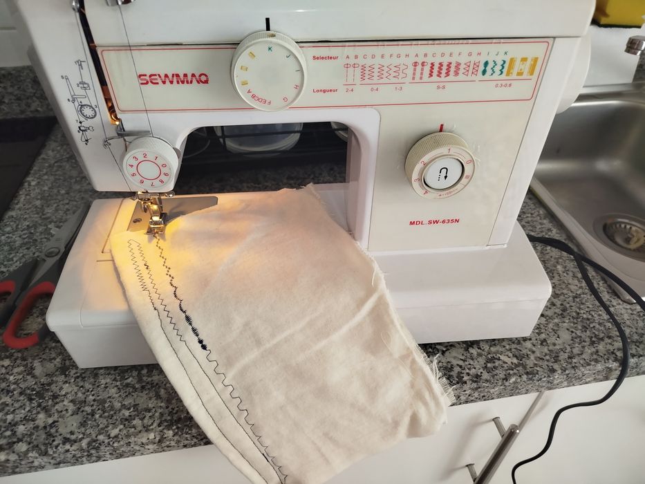 Máquina de costura