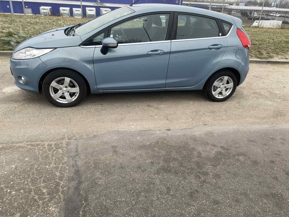 Ford Fiesta mk7 125tys 09r.benzyna Klima,Alufelgi,Idealne na miasto