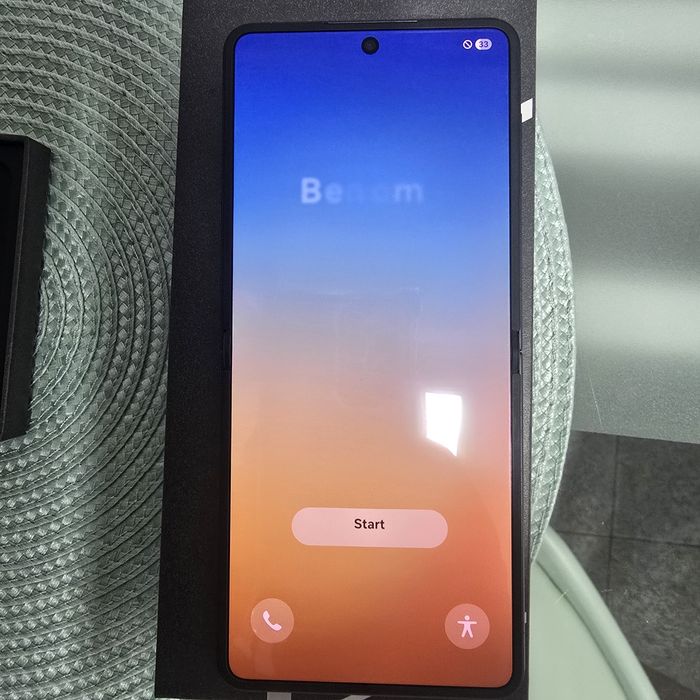 Samsung Z Flip 7 como novo