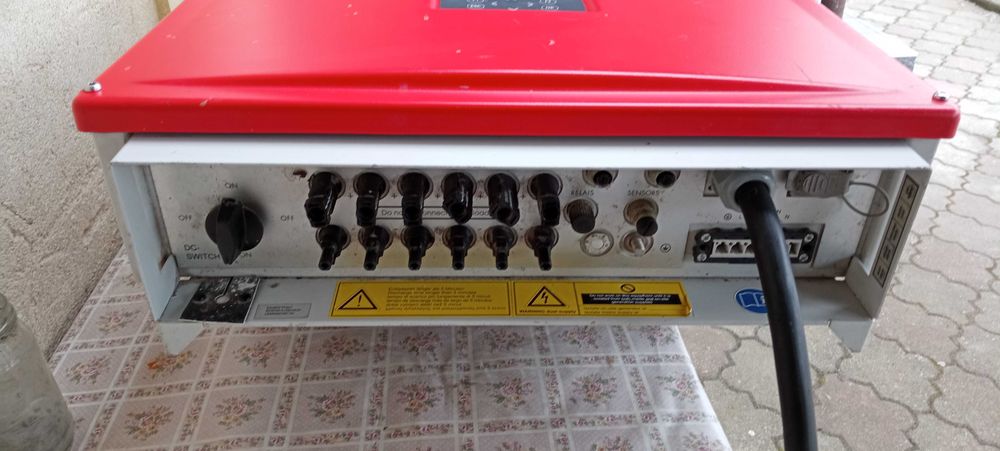 Sprzedam falownik Refusol