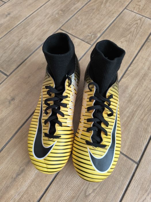 Футбольні бутси Nike Mercurial Victory р.35,5