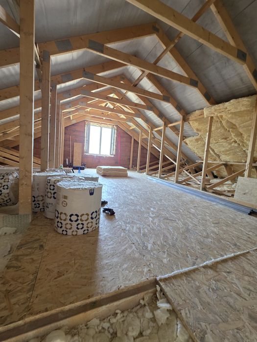 Kompleksowe Remonty-Wykończenia Mieszkań-Adaptacje Strychów-ROZBIÓRKI
