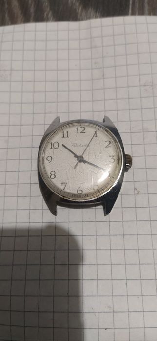 Продам часы СССР и современные